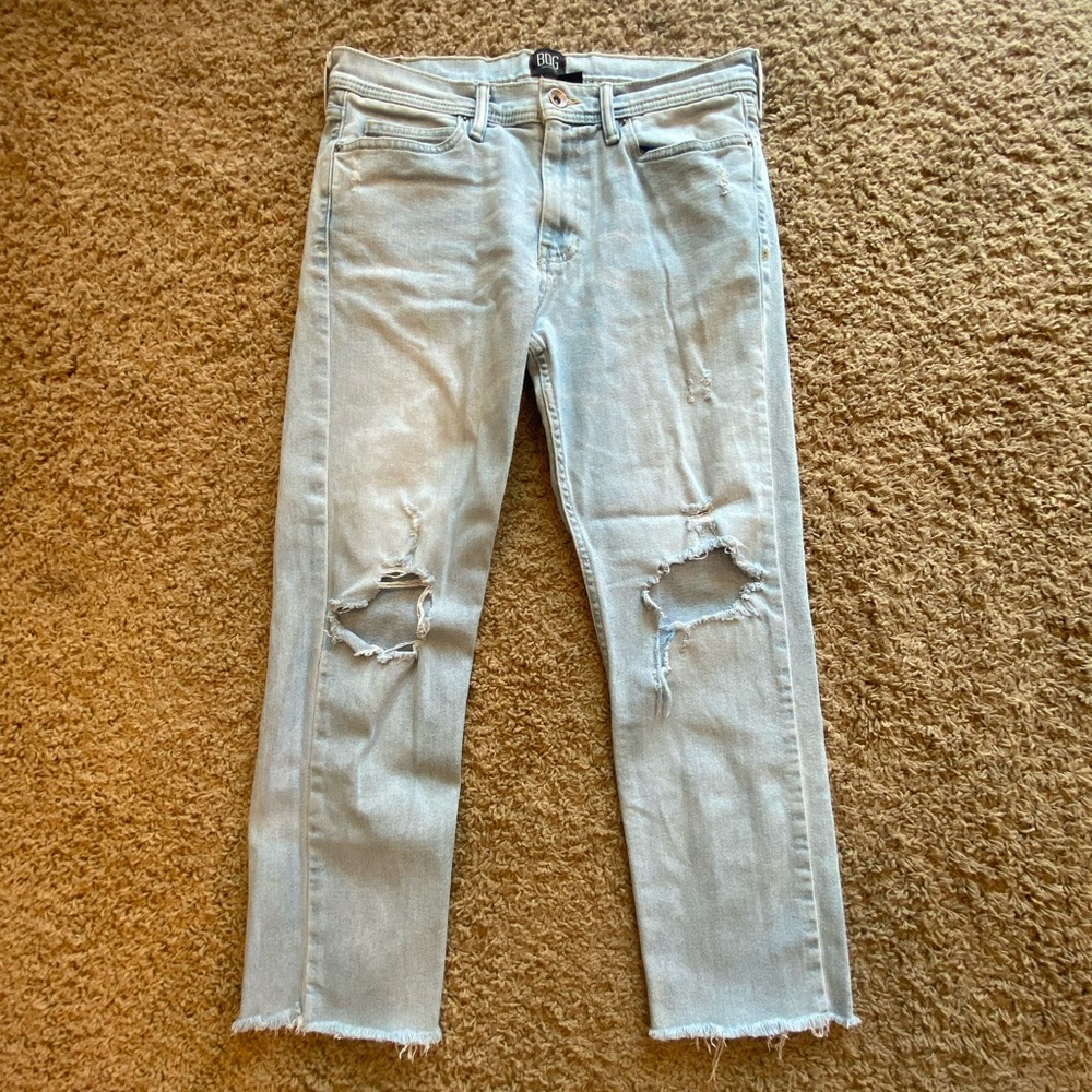 BDG - Skinny Stretch - Light Blue Ripped, Cut Off Jeans (32X30)
